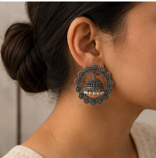 Guldaasta Circle Earrings