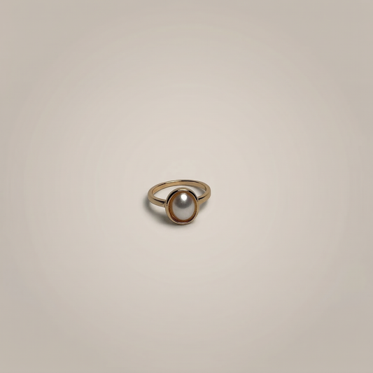 Pearl Oval Solitaire Ring - Image 2