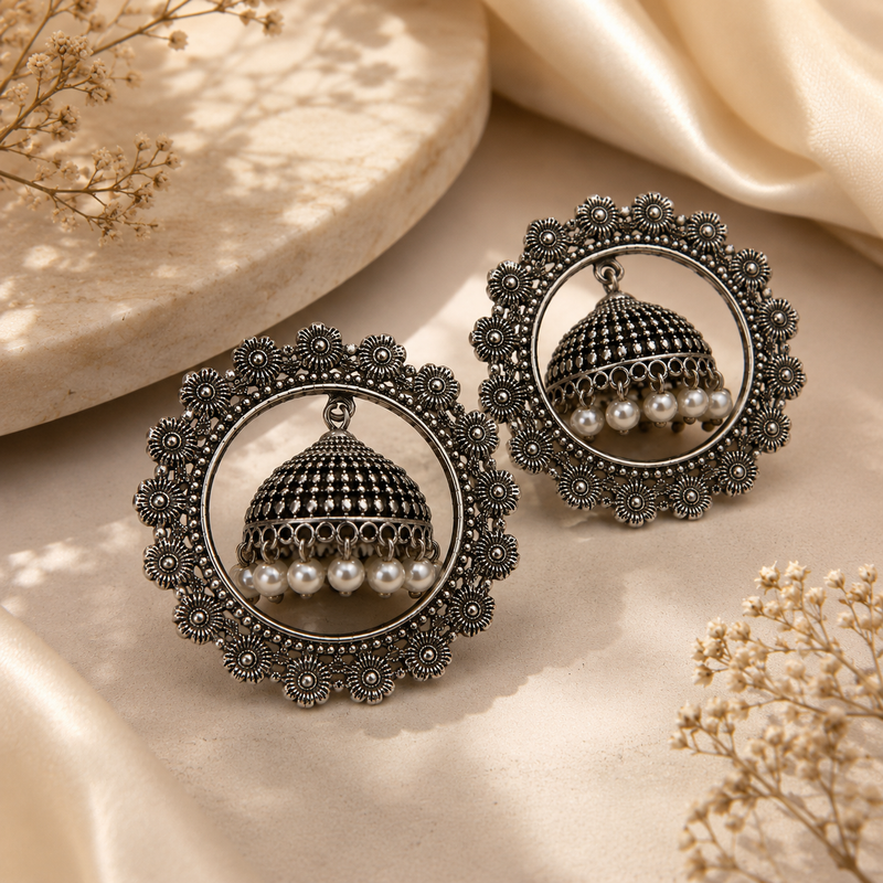 Guldaasta Circle Earrings
