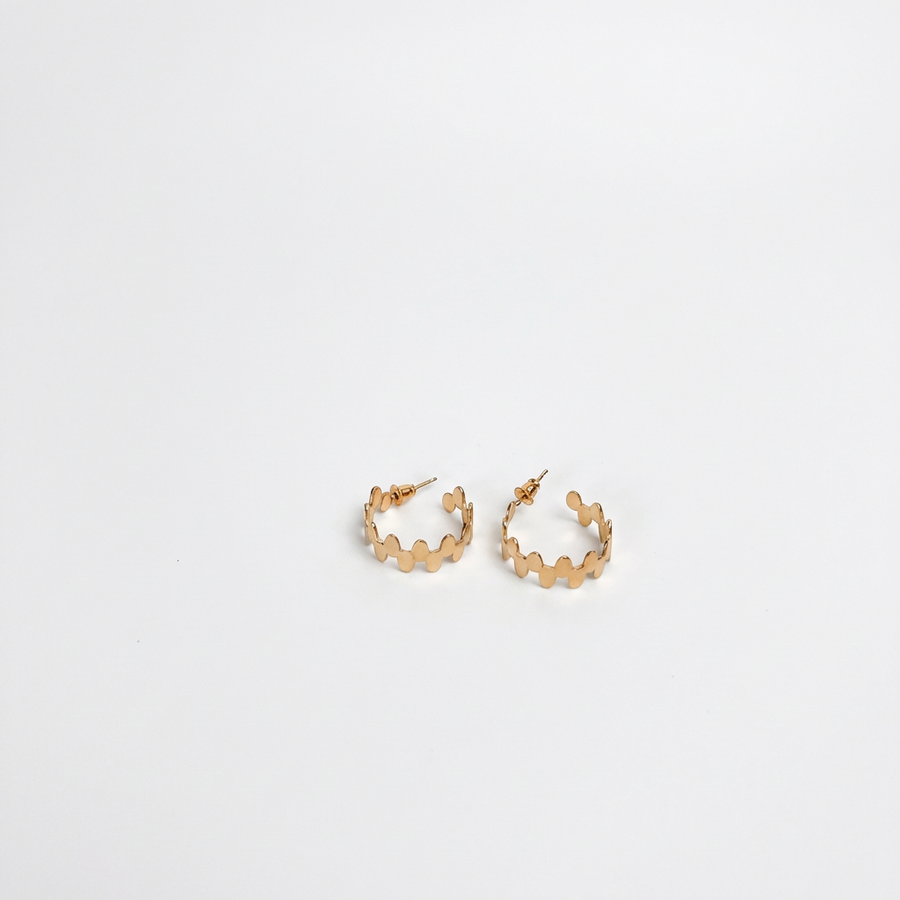 Golden Scallop Hoop Earrings - Image 2