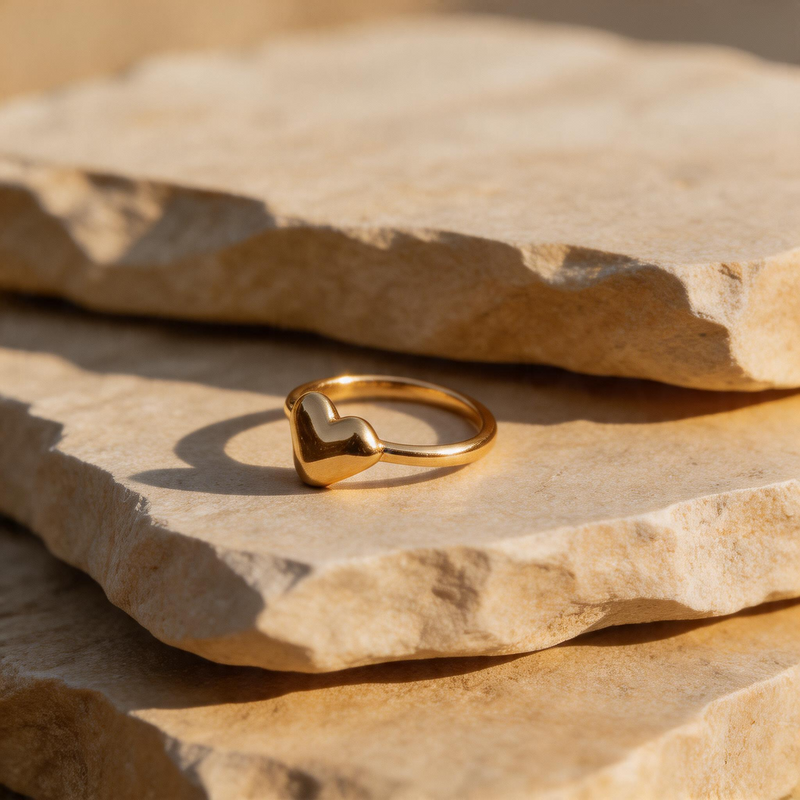 Gold Sculpted Ring - Image 1