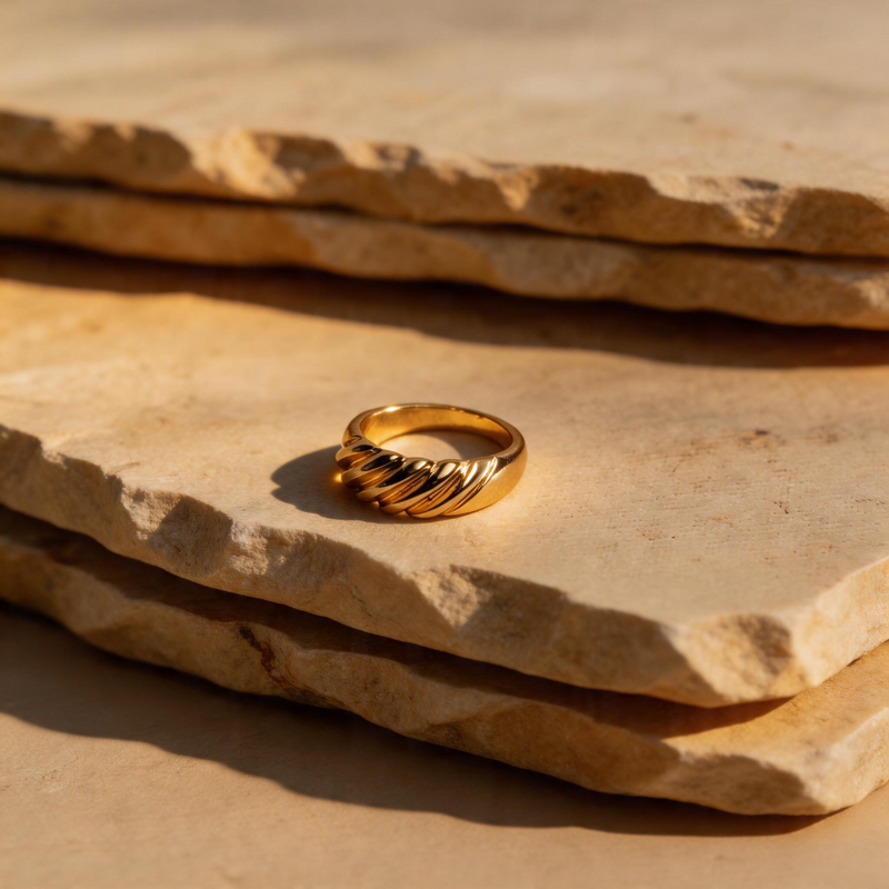 Gold Sculpted Ring - Image 1